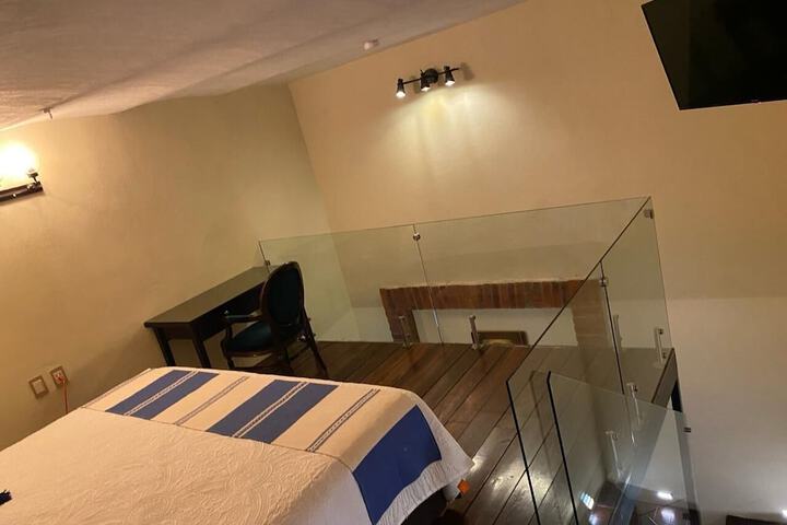 Room 8 of 46