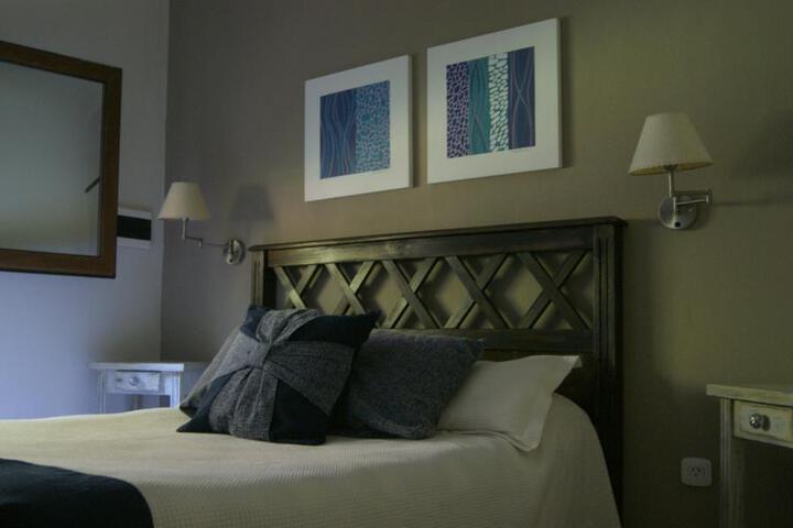Room 17 of 33