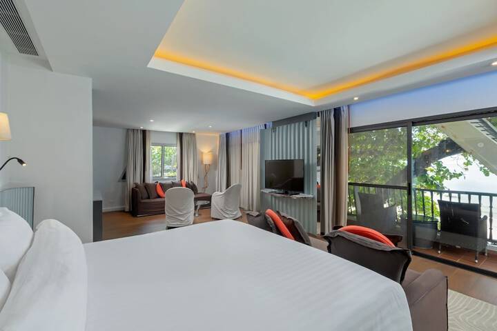 Room 28 of 50