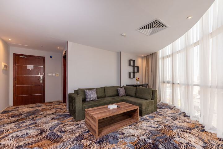 Room 27 of 44