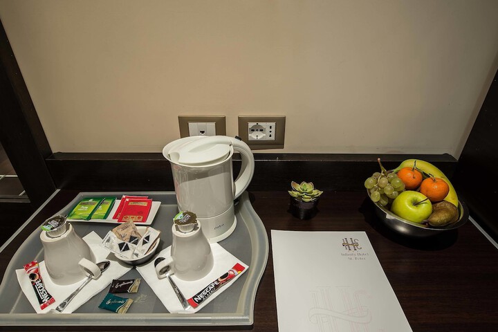Breakfast/Coffee Service 41 of 50