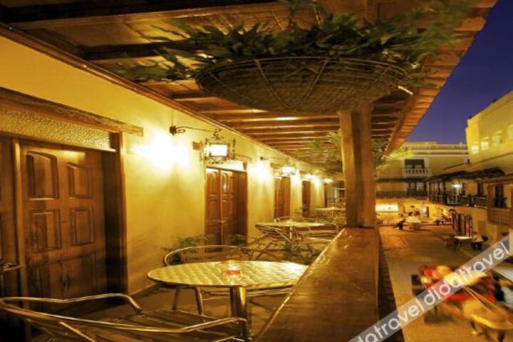 Hotel Interior 5 of 18