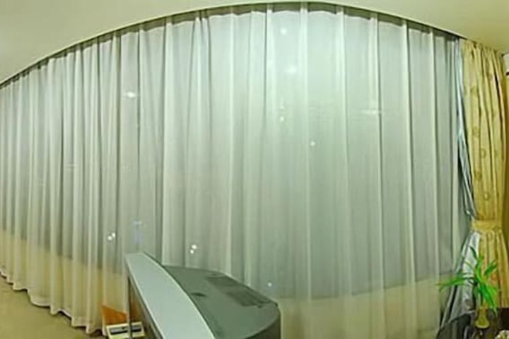Room 30 of 82