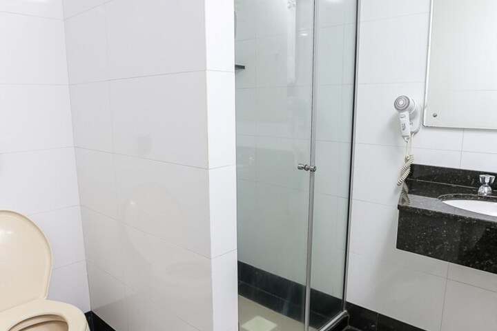 Clean Restrooms