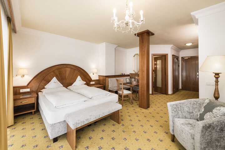 Room 17 of 111
