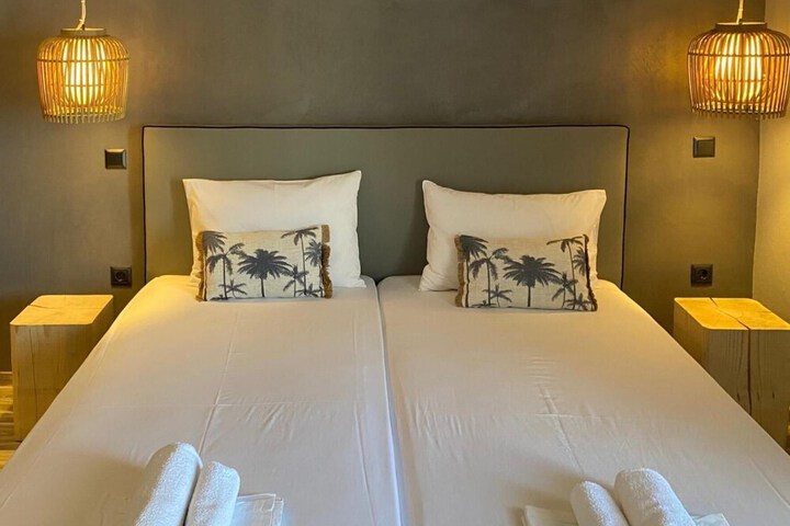 Room 16 of 56