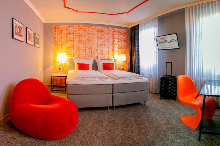 Room 19 of 59