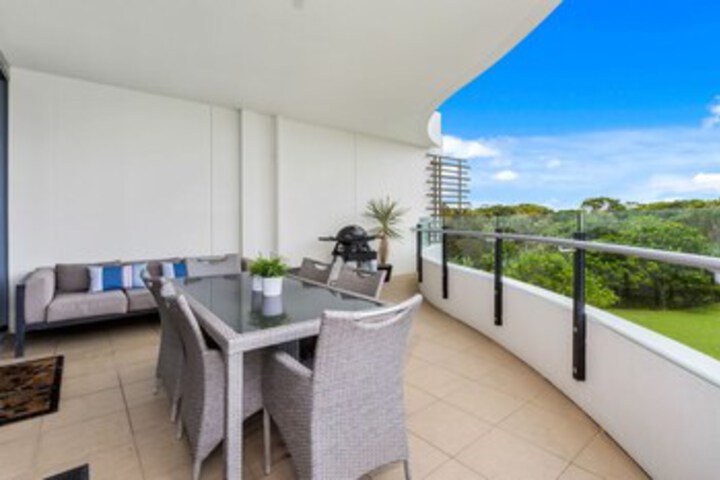 Terrace/Patio 3 of 17