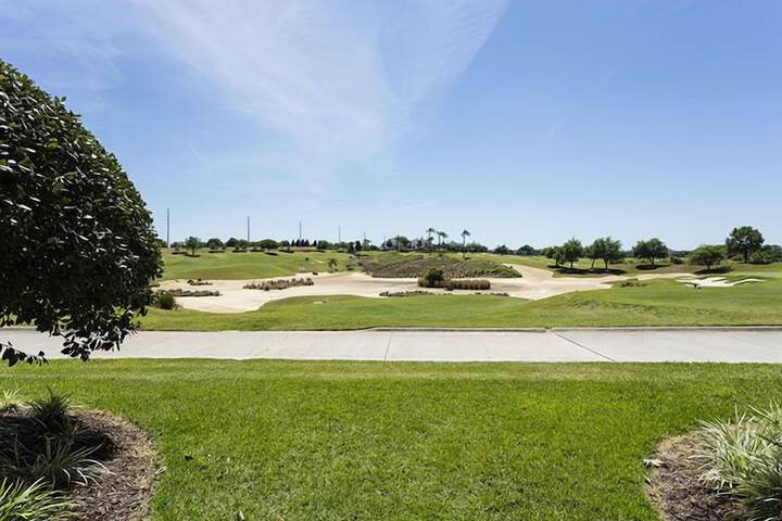 Golf 16 of 28