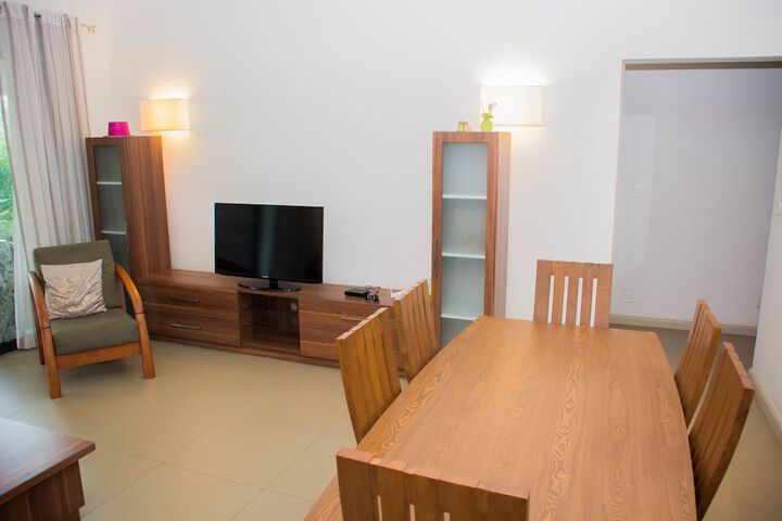 Room 7 of 27