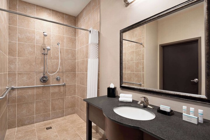 Room 14 of 21