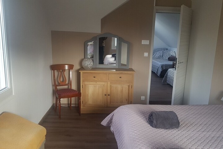 Room 12 of 116