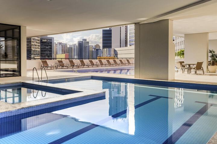 Pool Hotel