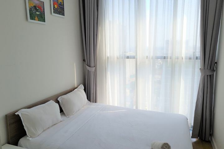 Room 4 of 54