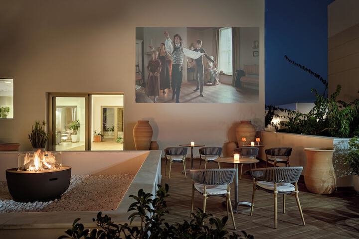 Lounge 269 of 356