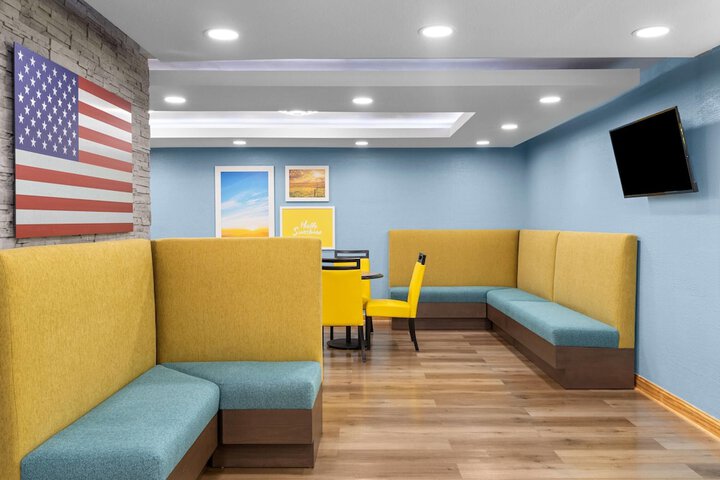 Hotel Interior 4 of 44