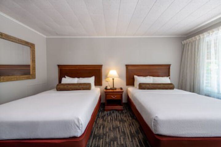 Room 70 of 549