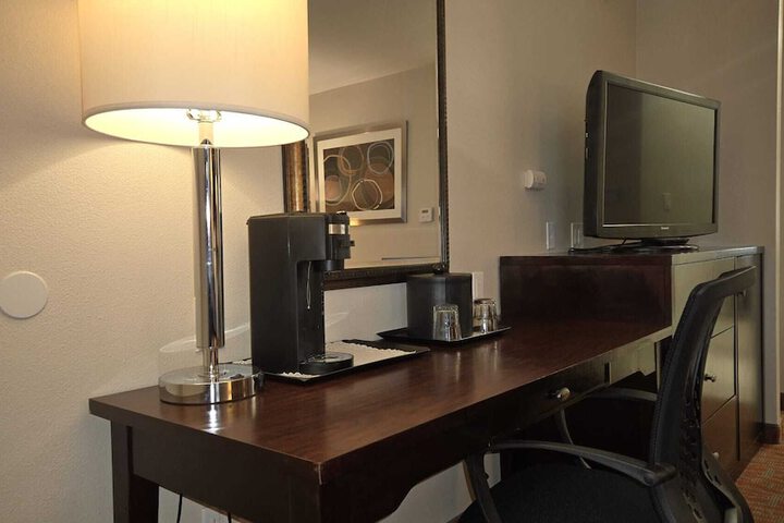 Room 17 of 45