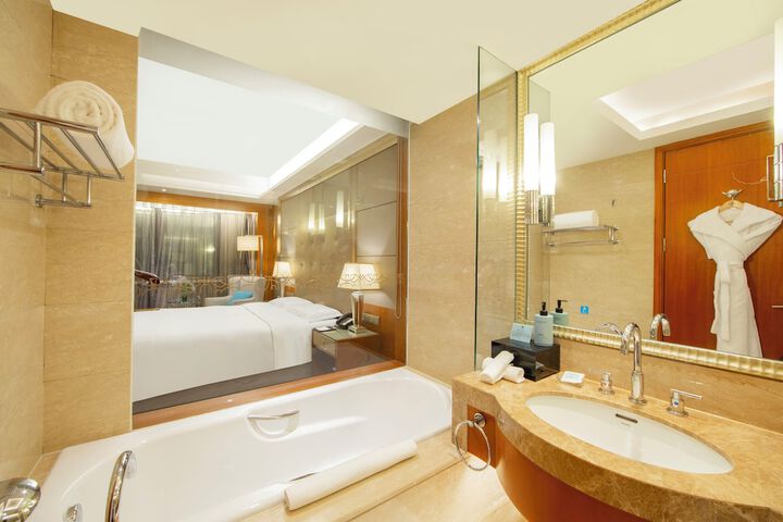 Room 45 of 70