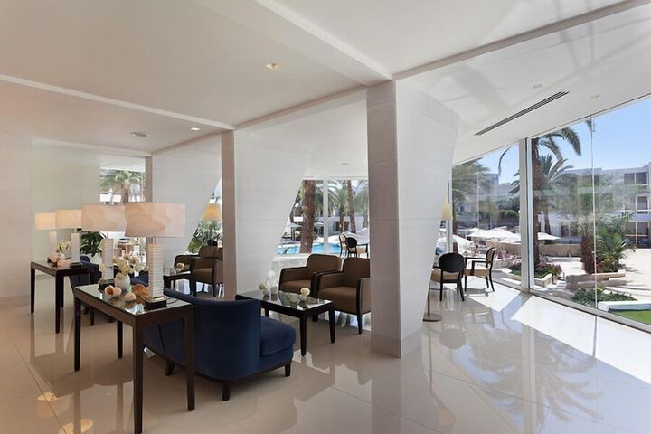 Lobby Photos