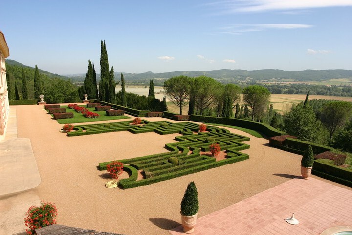 Terrace/Patio 4 of 7