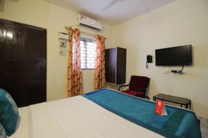 Room 14 of 19