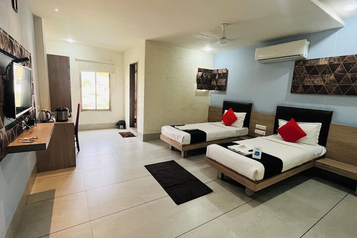 Room 16 of 84