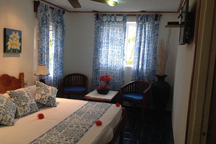 Room 3 of 111