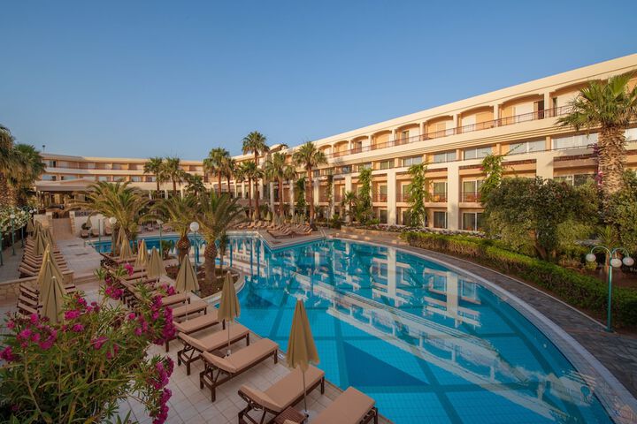 Hotel 64 of 71