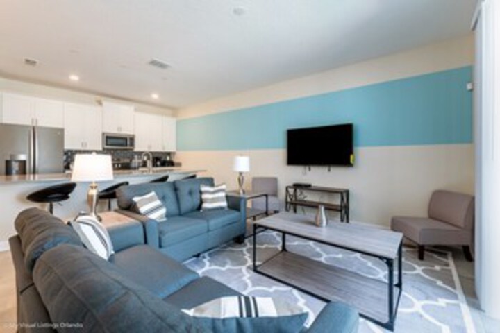 Room 15 of 40