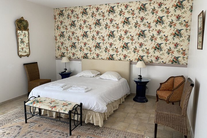 Room 12 of 75