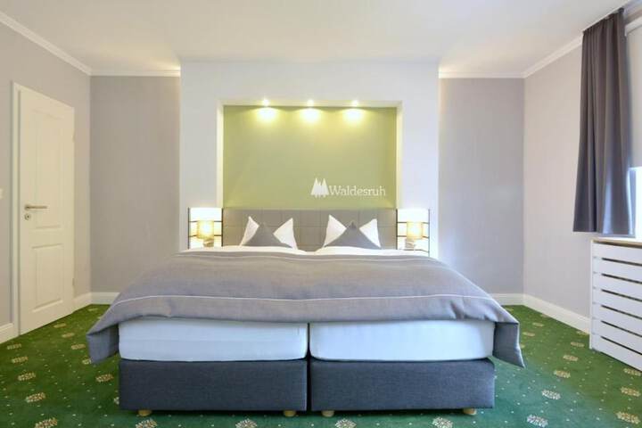 Room 5 of 51
