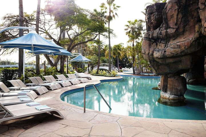 Hotel with Pool