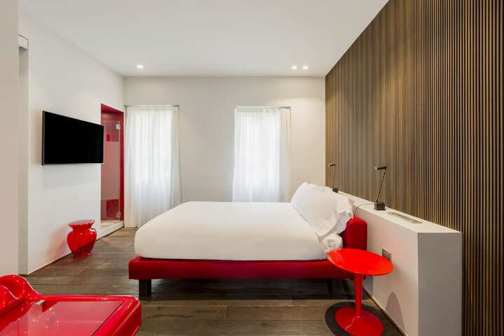 Room 16 of 45