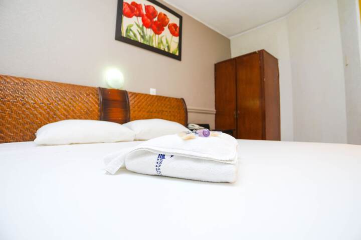 Room 46 of 95