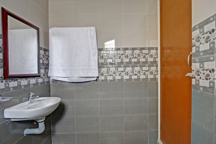 Room 14 of 14