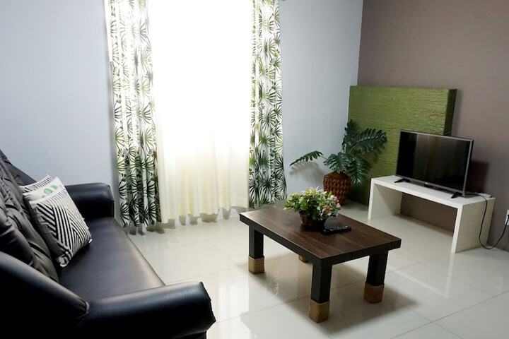 Room 12 of 28