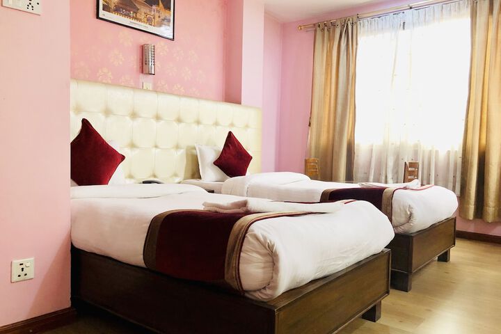 Room 18 of 44