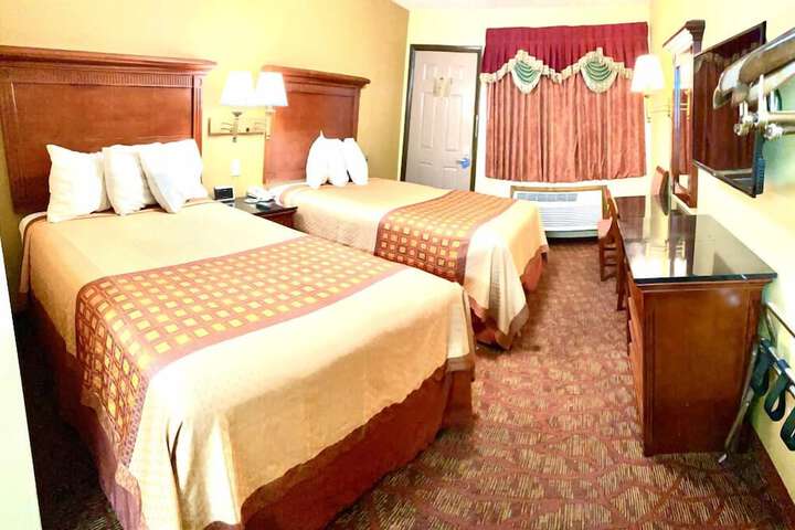Double Bed (4 of 4)