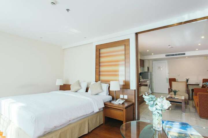 Room 28 of 110