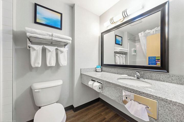 Room 11 of 46