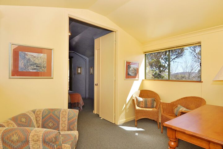 Room 8 of 61