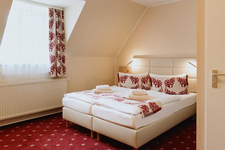 Room 19 of 43