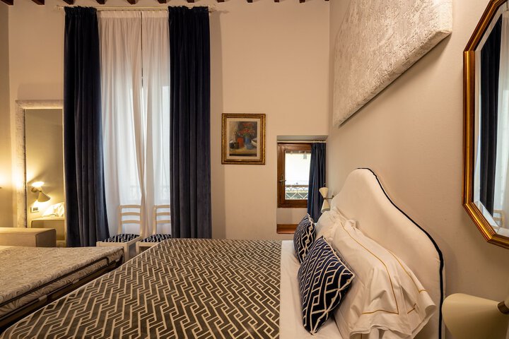 Room 35 of 124