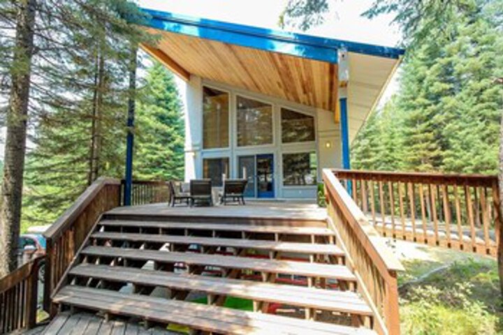 Exterior of Whispering Timbers - Five Bedroom Home