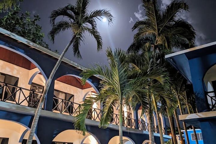 Hotel 33 of 37