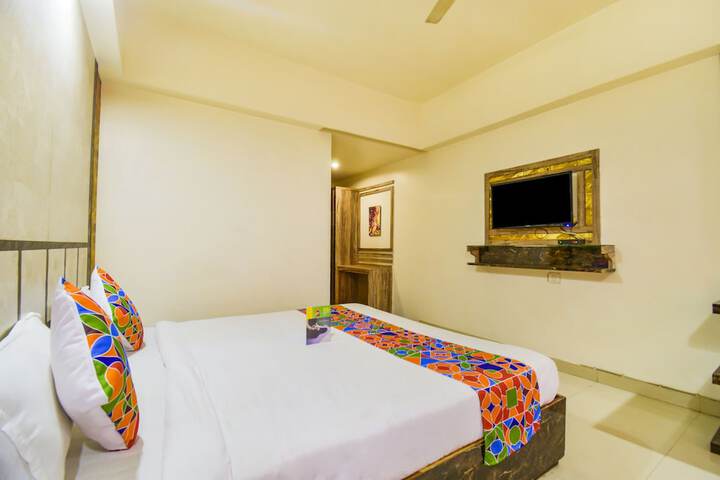 Room 8 of 24