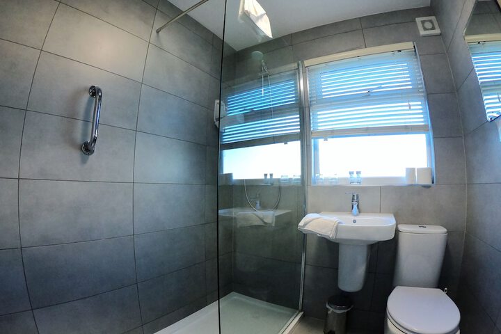 Room 154 of 219