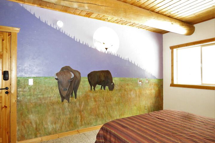Room 8 of 71