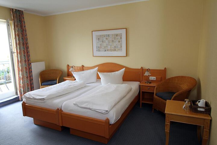 Room 21 of 47